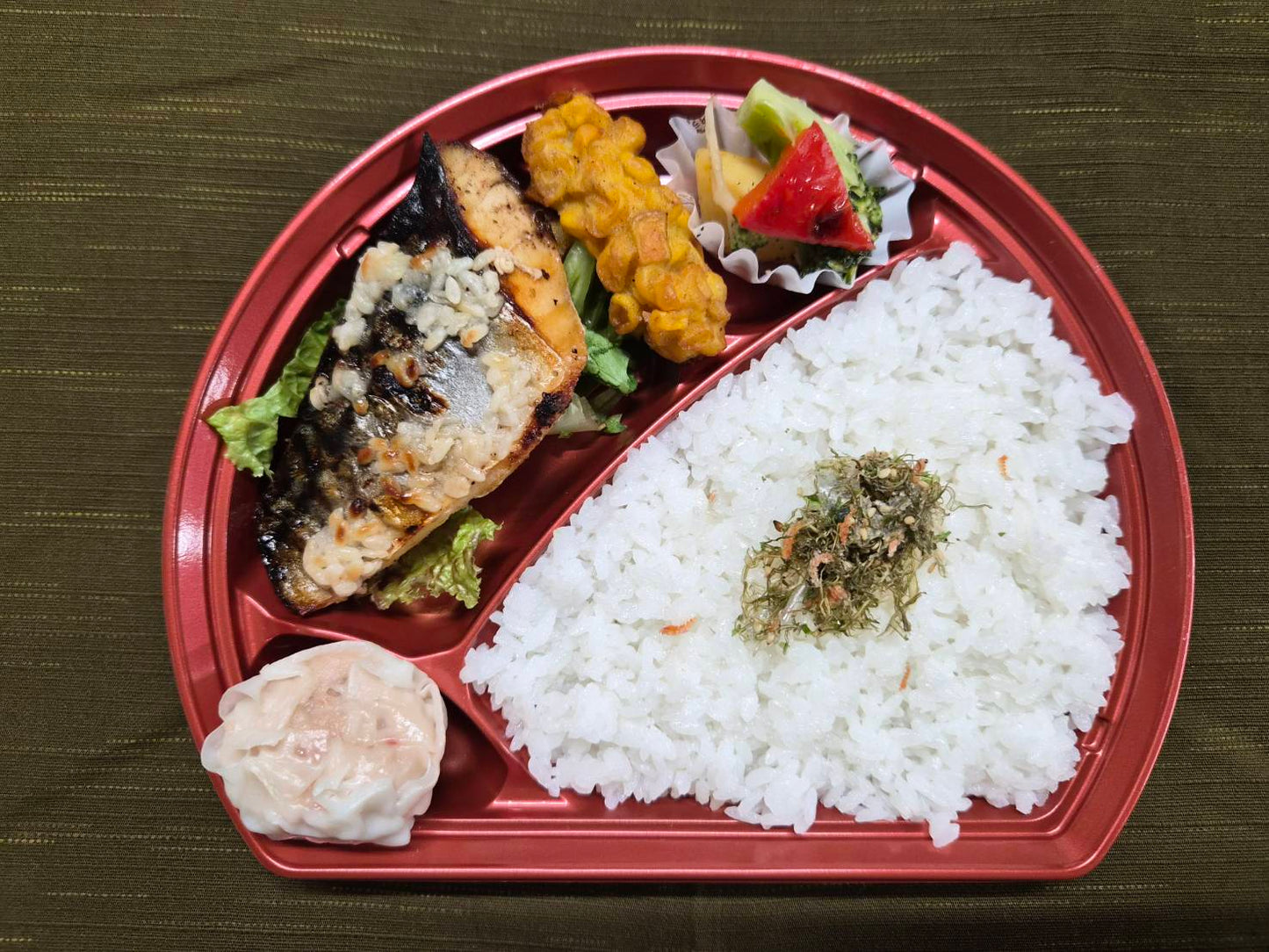 鯖の塩麹焼き弁当